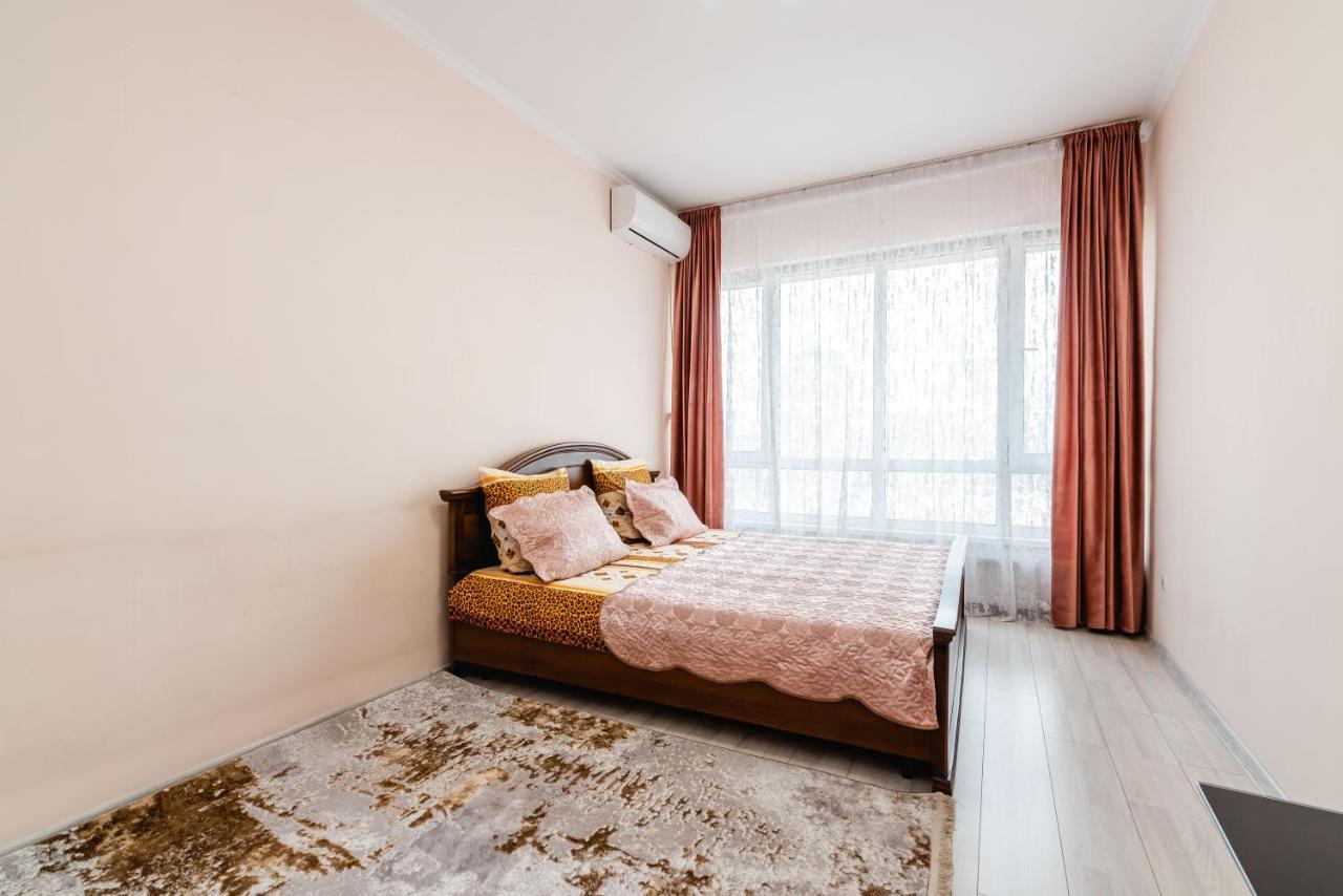 Apartmán Element, 157 Almaty Exteriér fotografie